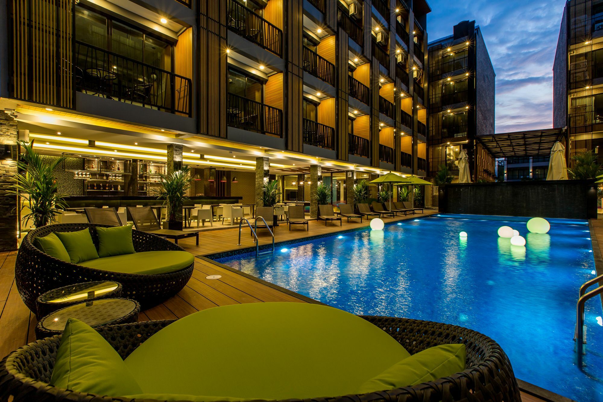 Hotel Glow Krabi - Sha Extra Certified Ao Nang
